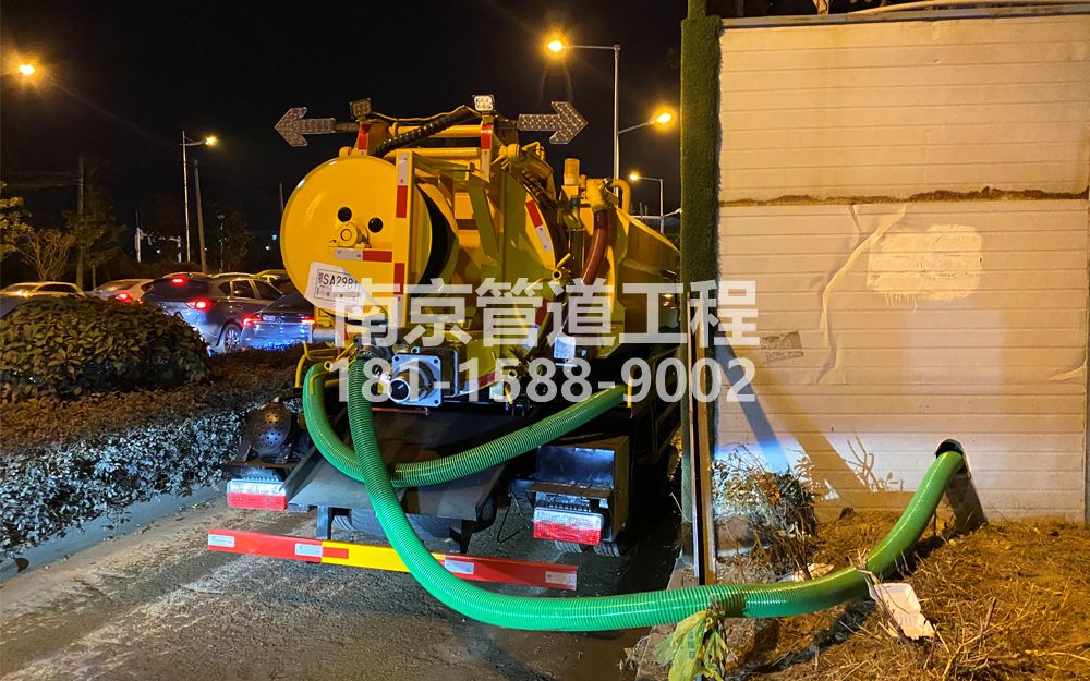 266大石桥临时工地抽粪