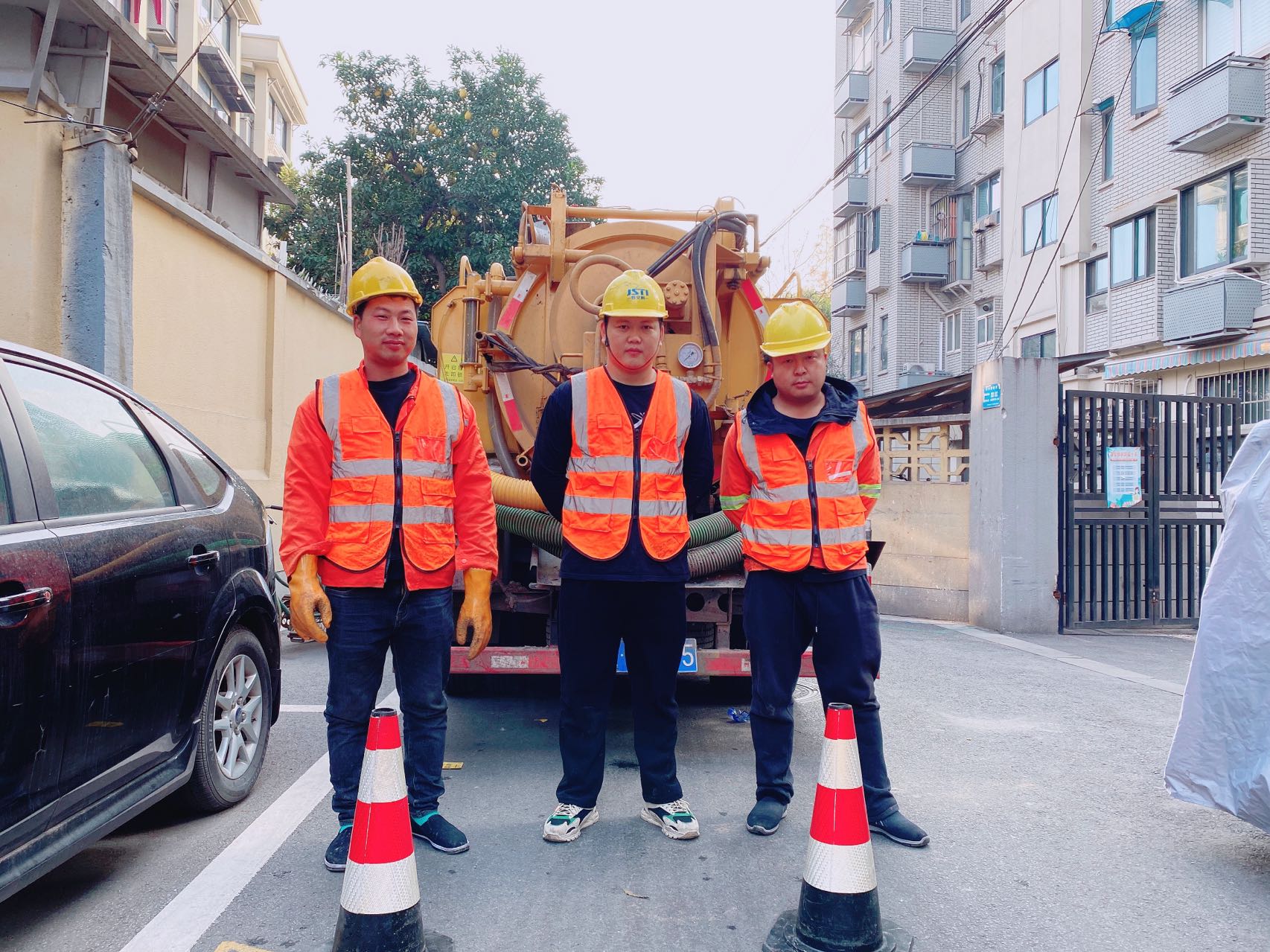 大石桥南京某小区管道清淤检测施工